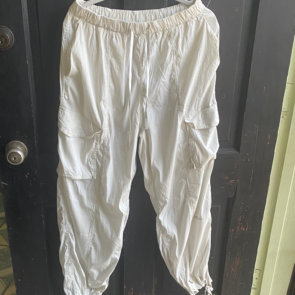 lululemon athletica White Cargo Jogger Pants